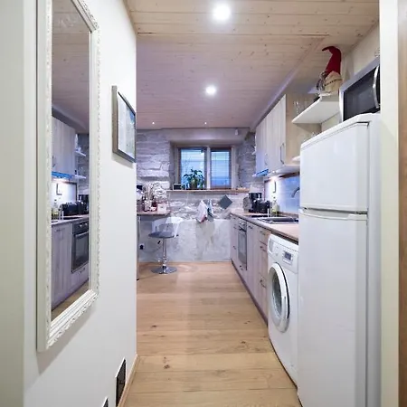 アパート Saue 1 *